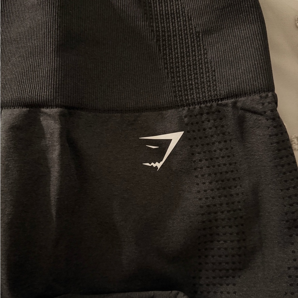 Gymshark High Waisted Vital Shorts - Picture 3 of 4